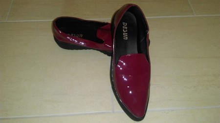 /products/bordove-lakove-botky-na-jaro/