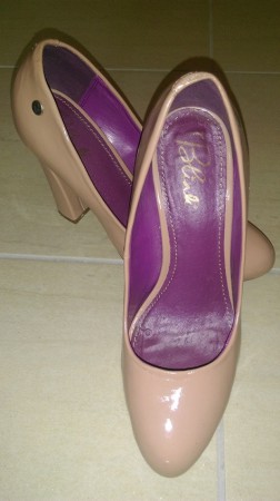 /products/luxusni-lakove-lodicky/